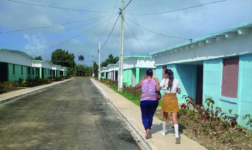 sancti spiritus, yaguajay, construccion de viviendas, huracan irma, mayajigua