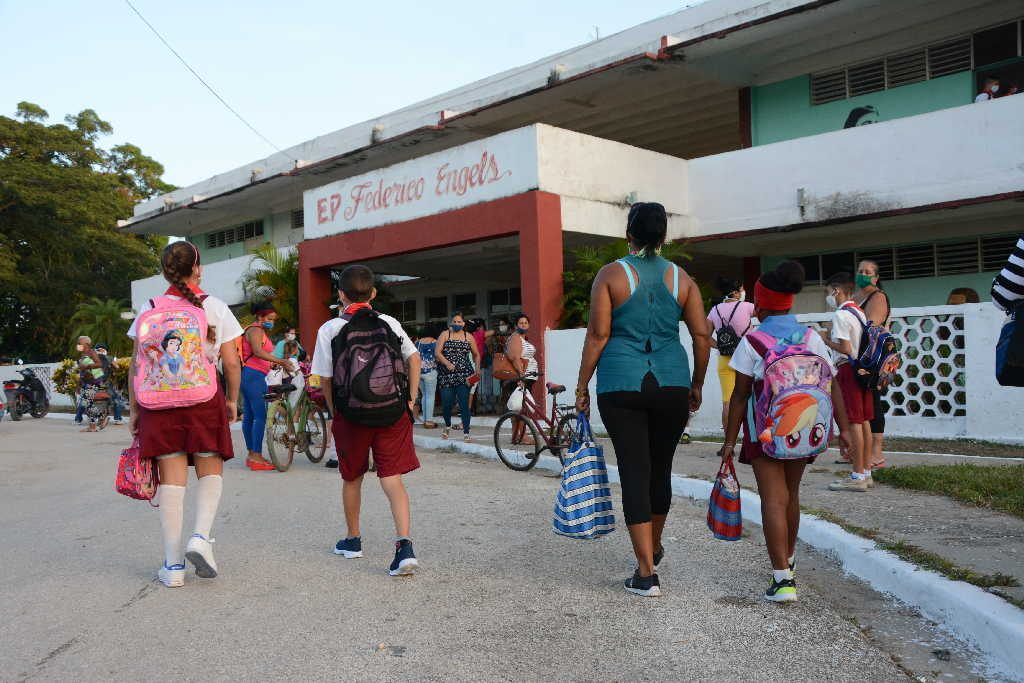 sancti spiritus, curso escolar, reinicio del curso escolar, curso escolar 2019-2020