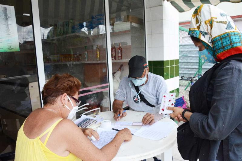 sancti spiritus, tiendas recaudadoras de divisa, cimex, trd, libreta de abastecimiento, acaparadores, revendedores