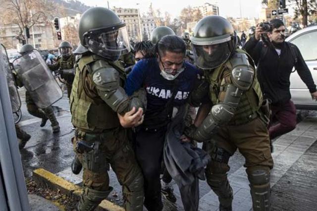 chile, protestas, manifestaciones, caravineros