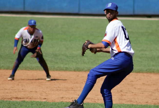 sancti spiritus, gallos 60 snb, serie nacional de beisbol, 60 snb