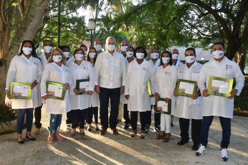 cuba, miguel diaz-canel, medicos cubanos, salud publica, contingente henry reeve, covid-19