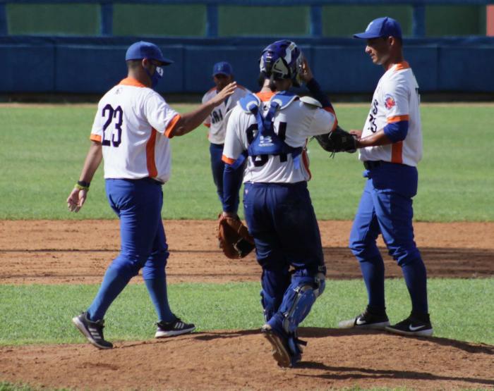 sancti spiritus, gallos 60 snb, serie nacional de biesbol, 60 snb