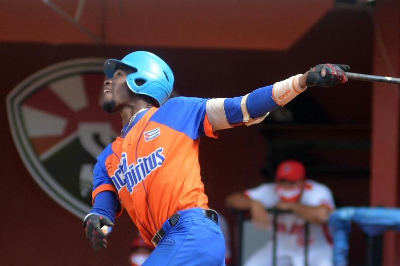 sancti spiritus, 60 snb, serie nacional de beisbol, gallos 60 snb, geisel cepeda