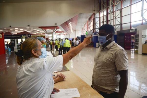 cuba, aerolineas, coronavirus, covid-19, aeronautica civil cubana, salud publica, minsap