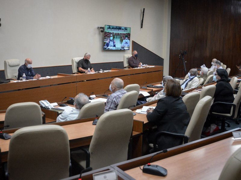 En el encuentro se reconoció que el territorio cumple con los indicadores sanitarios correspondientes para la referida fase. (Foto: Estudios Revolución)