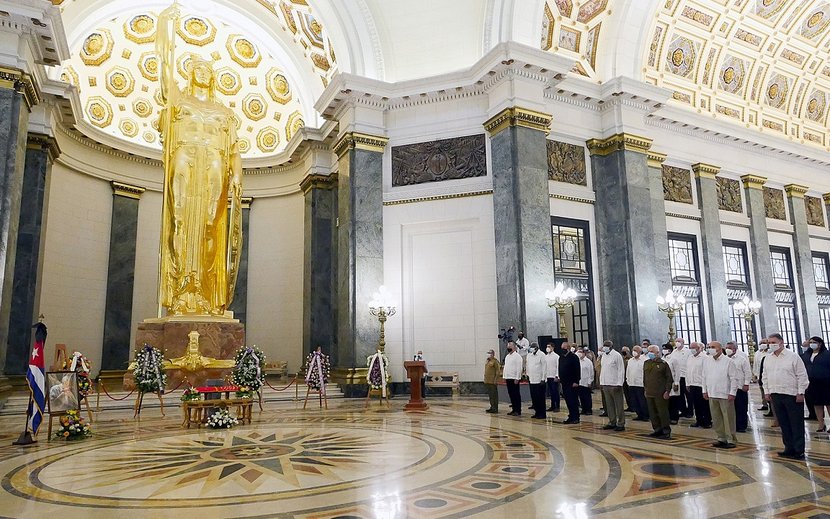 La dirección de la Revolución cubana rindió homenaje este viernes a Eusebio Leal Spengler. (Foto: Estudios Revolución)