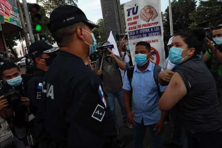 panama, protestas, universitarios