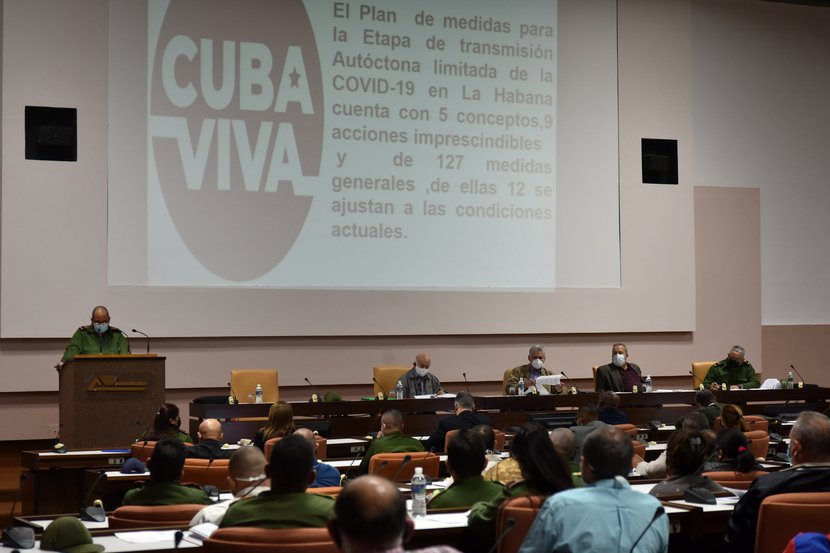 Las medidas para enfrentar el brote de COVID-19 y la marcha de la Tarea Ordenamiento figuraron entre los temas evaluados. (Foto: Estudios Revolución)