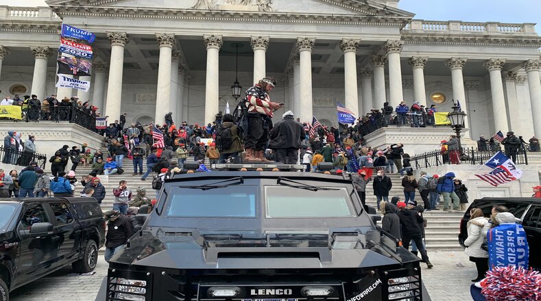 El asedio a la sede del Congreso el miércoles pasado se considera solo el comienzo de otras posibles acciones potencialmente violentas. (Foto: Twitter TeleSUR)