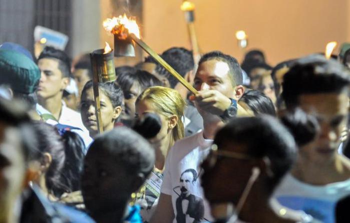 cuba, marcha de las antorchas, jose marti