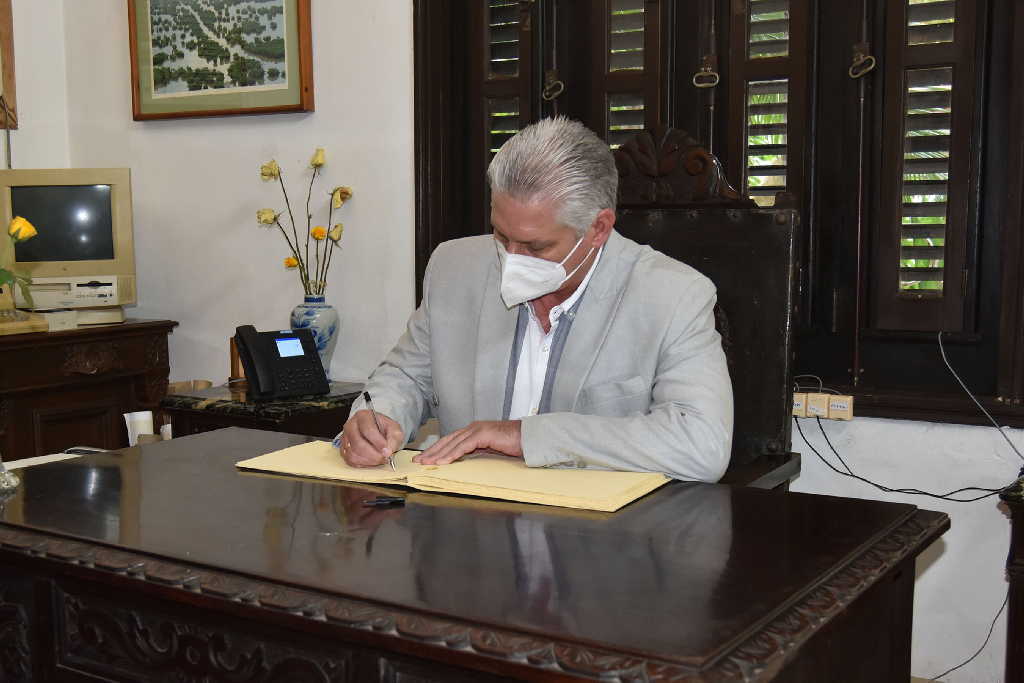 cuba, cultura, sede de la fundacion del nuevo cine latinoamericano, miguel diaz-canel, presidente de la republica de cuba