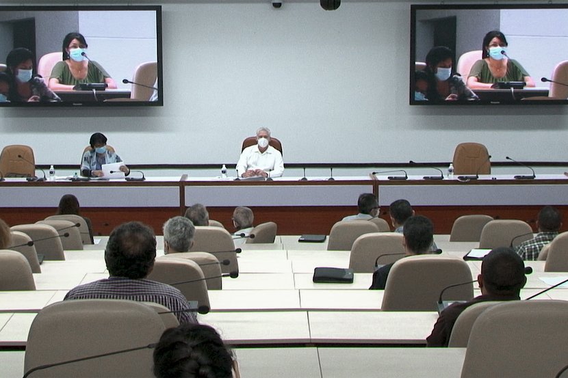 El presidente Miguel Díaz-Canel encabezó la Reunión del Polo Científico de las provincias de La Habana, Artemisa y Mayabeque. (Foto: Estudios Revolución)