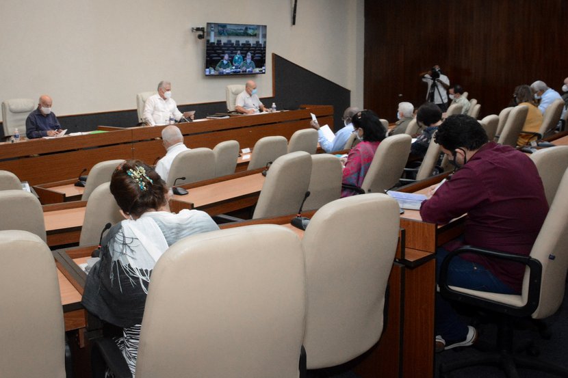 Según trascendió en el chequeo de este miércoles, se mantienen activos 23 eventos de transmisión local en el país. (Foto: Estudios Revolución)