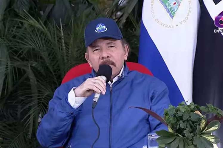 Ortega destacó que con el apoyo de expertos cubanos, su país logró declararse libre de analfabetismo. (Foto: PL)