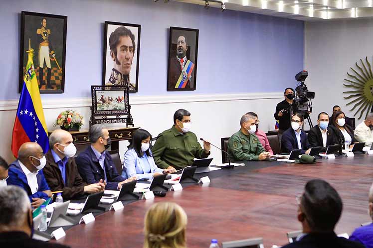 Maduro intervino en la reunión del Consejo de Ministros, desarrollada en el Palacio de Miraflores. (Foto: PL)