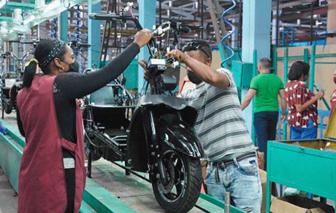 cuba, ciclos minerva, bicicletas electricas, villa clara, industria