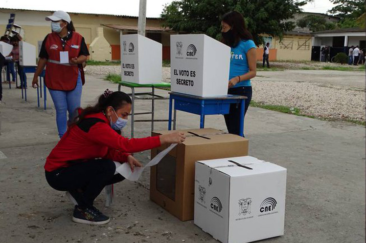 Las 24 provincias del país desarrollaron esta semana un simulacro electoral. (Foto: PL)