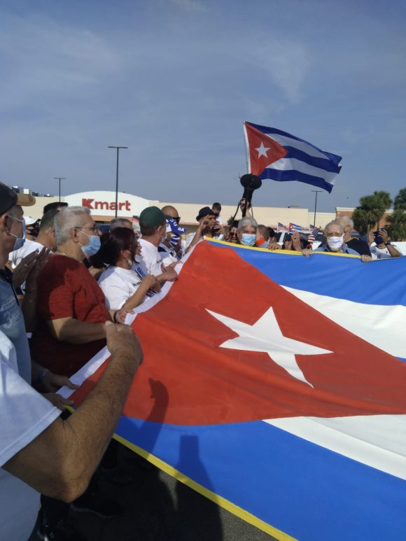 Miami resulta una de las 20 ciudades norteamericanas donde el rechazo al bloqueo se ha hecho presente.