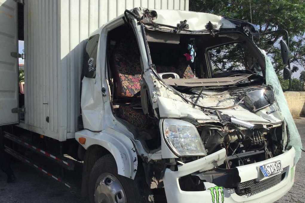 sancti spiritus, accidente de transito, correos de cuba, micons