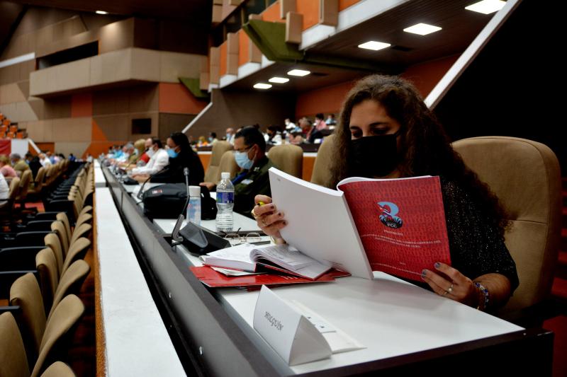 cuba, partido comunista de cuba, fidel castro, VIII congreso del pcc