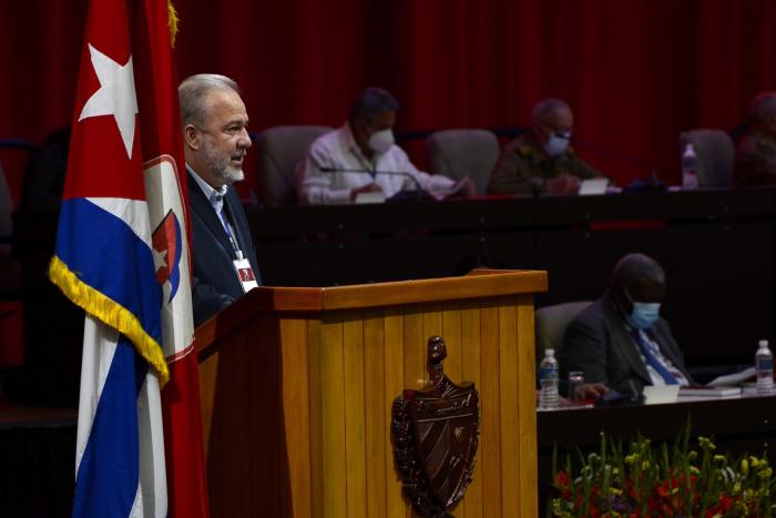 cuba, partido comunista de cuba, fidel castro, VIII congreso del pcc