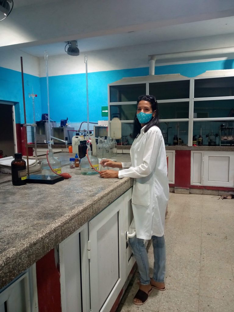 Varios análisis se le realizan al crudo una vez que llega al laboratorio.