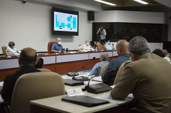 Miguel Díaz-Canel tuvo a su cargo de las palabras de clausura del encuentro. (Foto: Estudios Revolución)