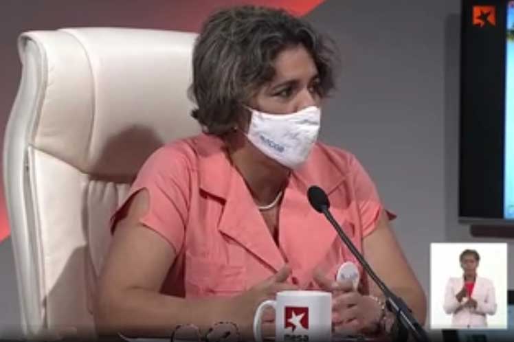 Estamos esperando el permiso de la autoridad reguladora nacional para comenzar con el ensayo clínico Ismaelillo, explicó la doctora Miladys Limonta. (Foto: PL)