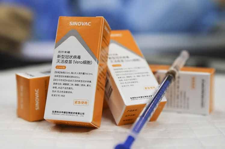 china, vacuna contra la covid-19, adolescentes, niños, niñas