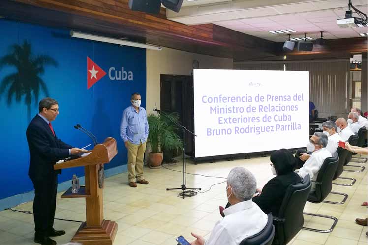 En Cuba no hubo el domingo 11 de julio un estallido social; hubo disturbios, desorden, causados por una operación comunicacional, aseguró Bruno Rodríguez. (Foto: PL)