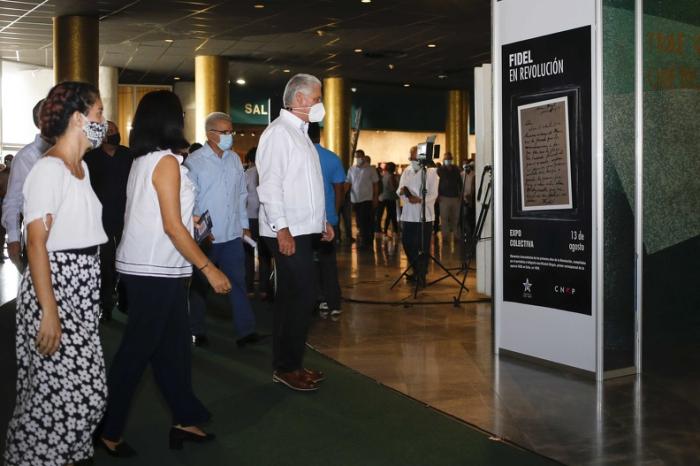 cuba, fidel castro, revolucion cubana exposicion fotografica, miguel diaz-canel, memorial jose marti