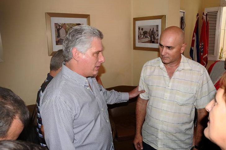 El liderazgo profesional de Borrego, desde Escambray, se convirtió en un referente reconocido no solo dentro del gremio periodístico, sino también por la más alta dirección del país. (Foto: Escambray)