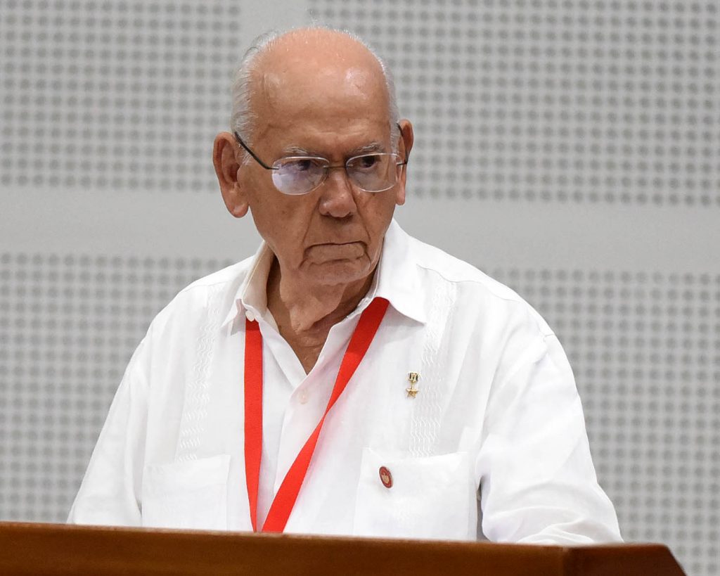 Samuel Rodiles presentó el cuerpo jurídico ante el legislativo. (Foto: PL)