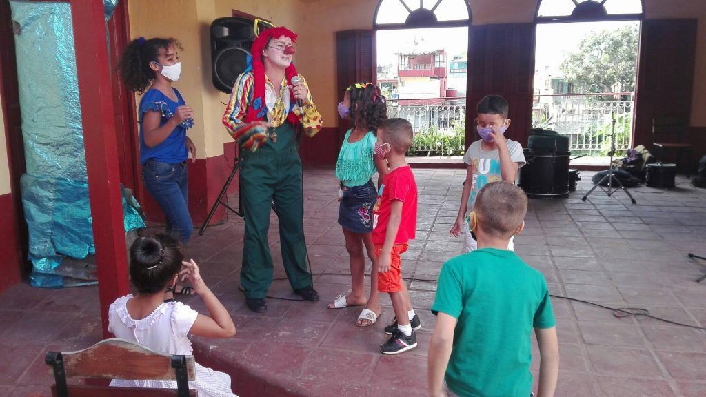 El teatro se dedicó al público infantil. (Foto: Leonardo Álvarez)