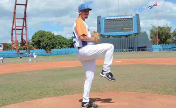 sancti spiritus,beisbol cubano, serie nacional de beisbol, 61 snb, gallos 61 snb, alex guerra