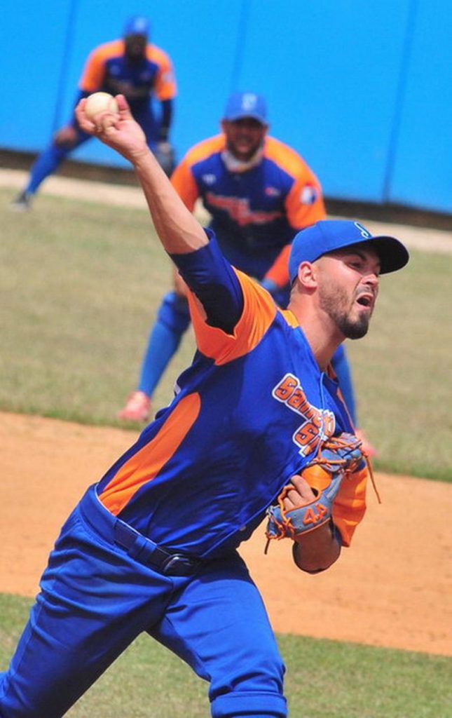 sancti spiritus,beisbol cubano, serie nacional de beisbol, 61 snb, gallos 61 snb