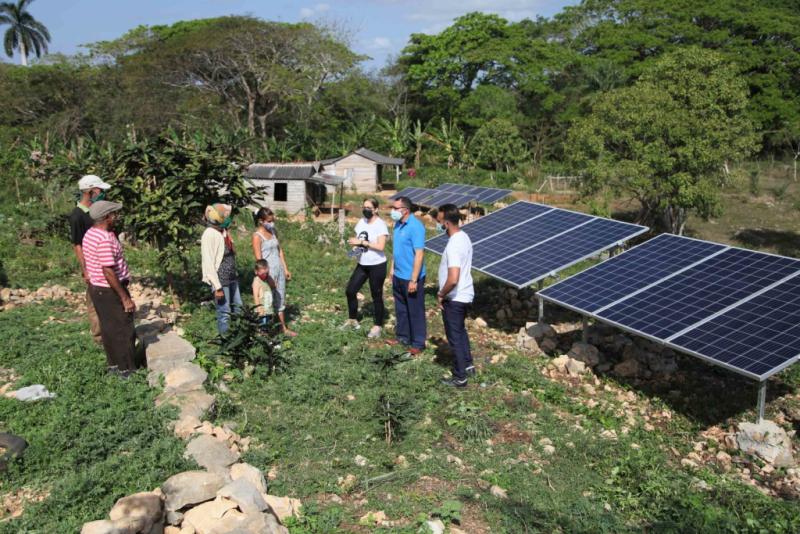 yaguajay, sancti spiritus, empres electrica, electricidad, paneles solares, energia renovable, parque solar fotovoltaico
