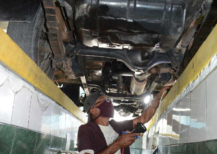 sancti spiritus, transporte, planta de revision tecnica automotor, somaton