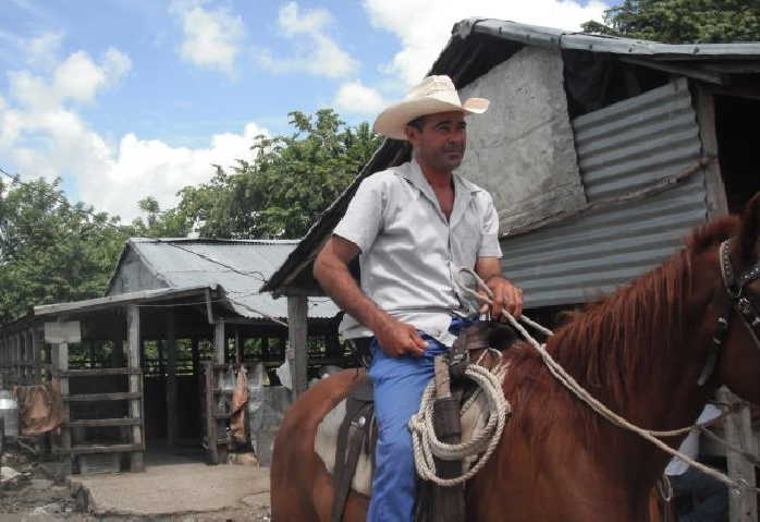 sancti spiritus, 4 de abril, union de jovenes comunistas, coronavirus, covid-19, jovenes cubanos