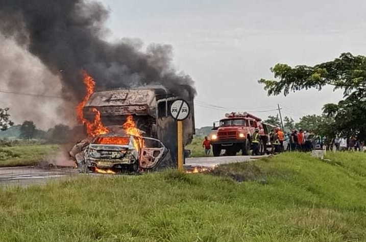 camaguey, accidente de transito, muertes, lesionados, incendio