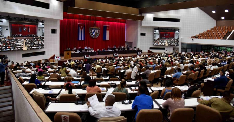 cuba, parlamento cubano, diputados, asamblea nacional del poder popular, leyes, codigo de las familias, codigo penal