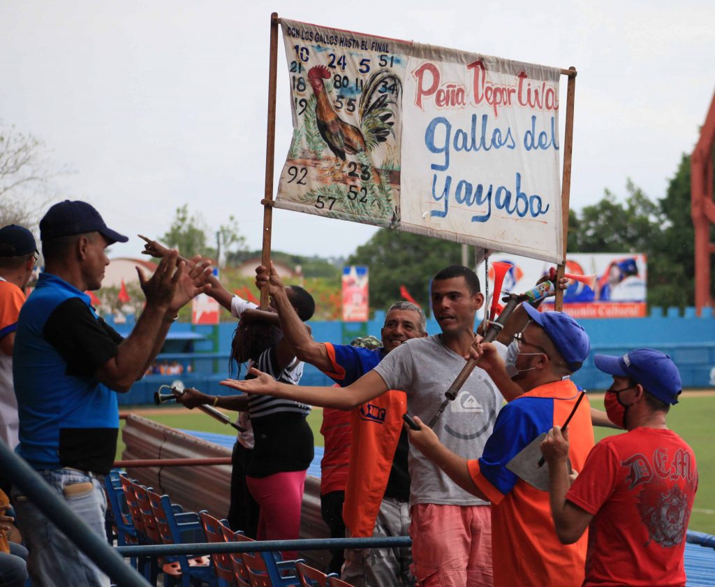 La afición de los Gallos disfrutó del triunfo. (Foto: Oscar Alfonso Sosa)