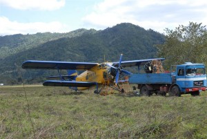 En el valle intramontano de Veguitas de Jibacoa logró aterrizar la avioneta.