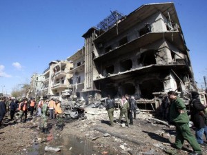 Al menos 27 muertos y 97 heridos en un doble atentado en Damasco.