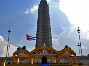 Lista la Plaza de la Revolución de La Habana para misa del Sumo Pontífice.