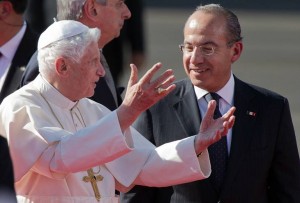 Benedicto XVI durante el inicio de sus estancia en México.