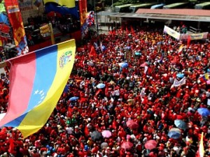 Chávez compartió su cumpleaños con el pueblo de Petare.