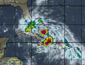 La tormenta Isaac vista desde el satélite al inicio de este domingo.