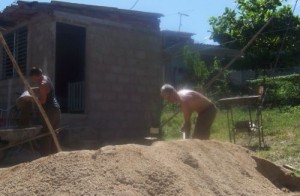 El Estado cubano subsidia la construcción de viviendas en las familias con menos ingresos.